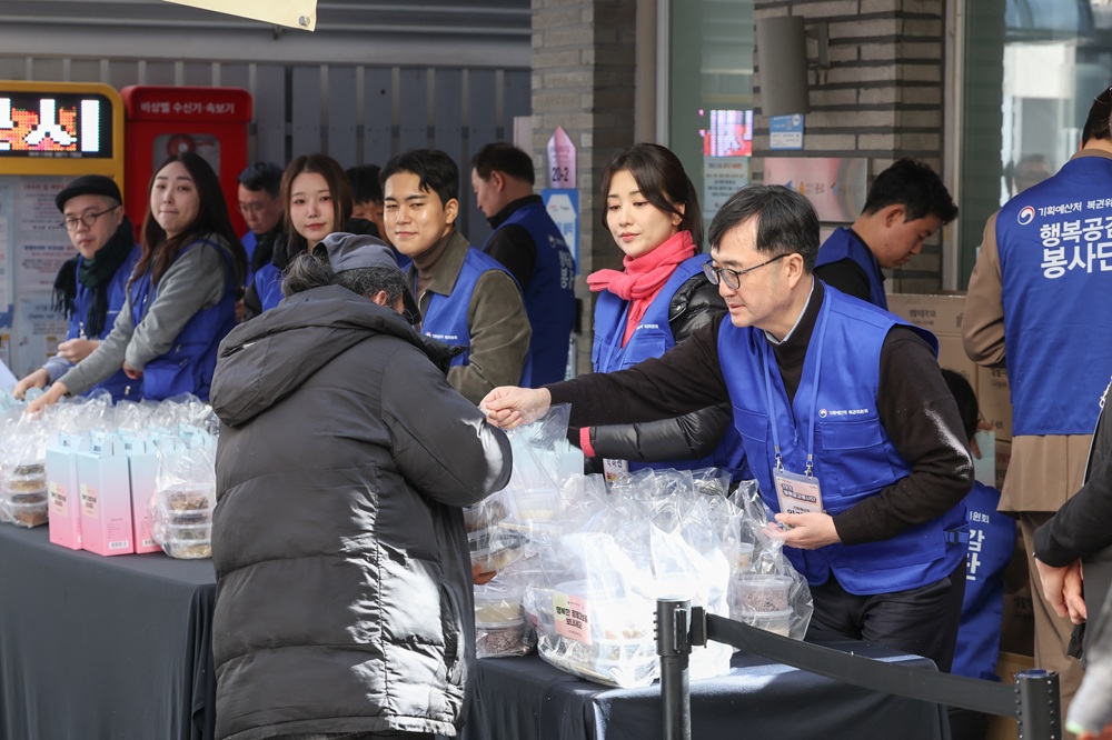 행복공감봉사단 일흔 아홉 번째 나눔 활동 모습